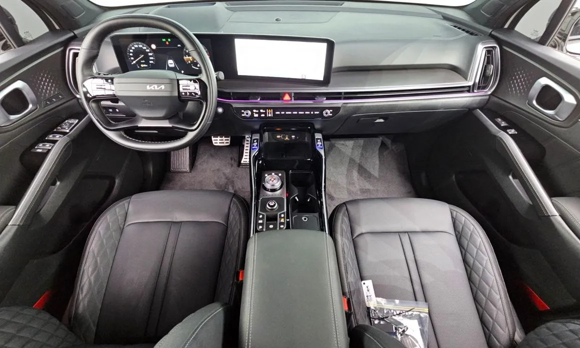 Kia Sorento — фото 9