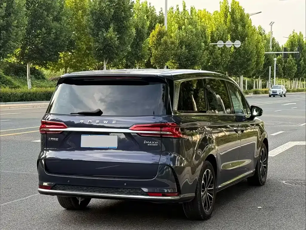 Roewe iMAX8 — фото 7