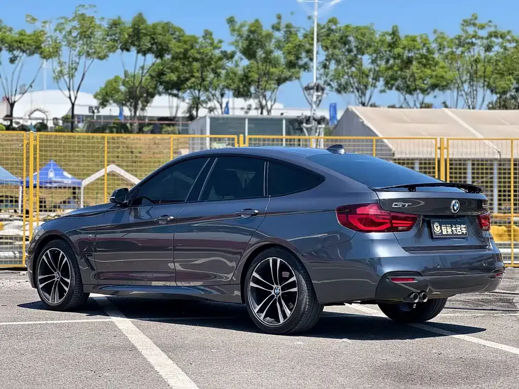 BMW 3 Series GT — фото 7