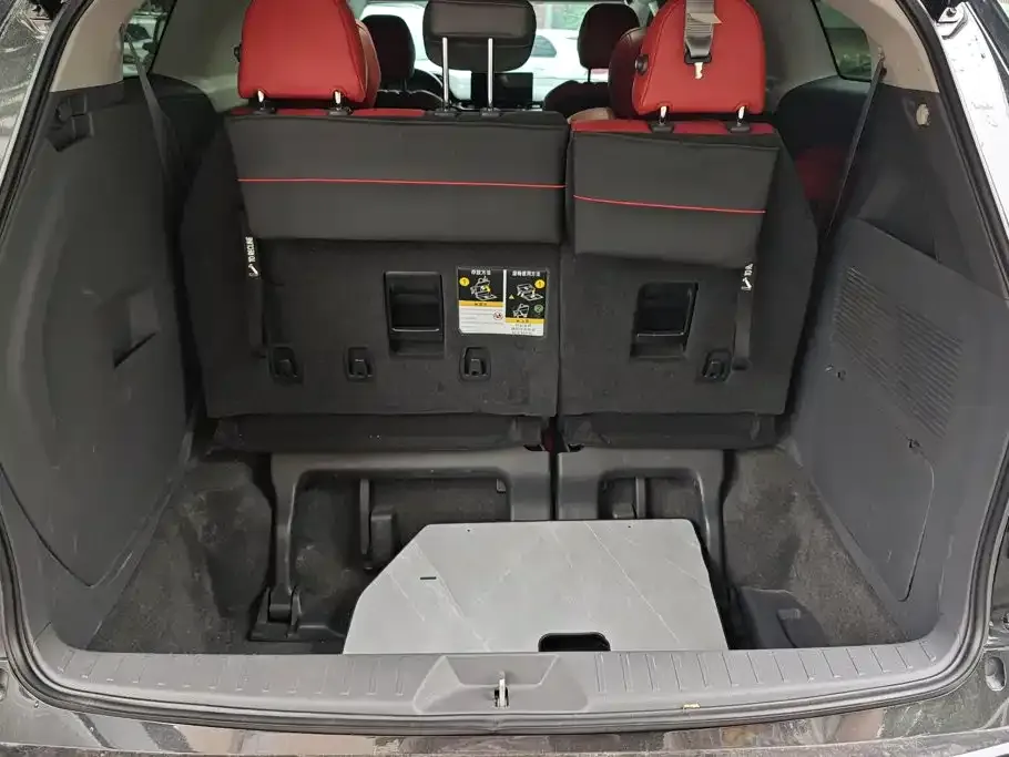 Toyota Granvia — фото 2