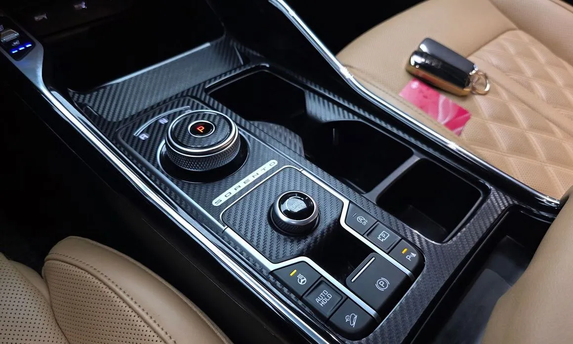 Kia Sorento — фото 4