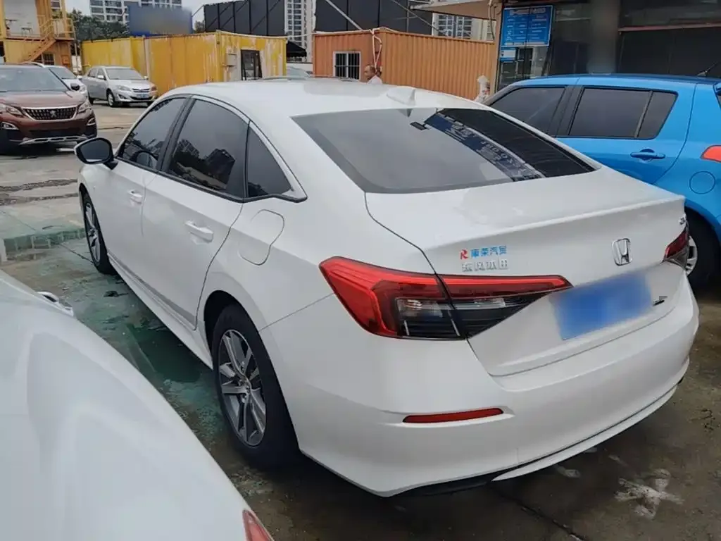 Honda Civic — фото 3