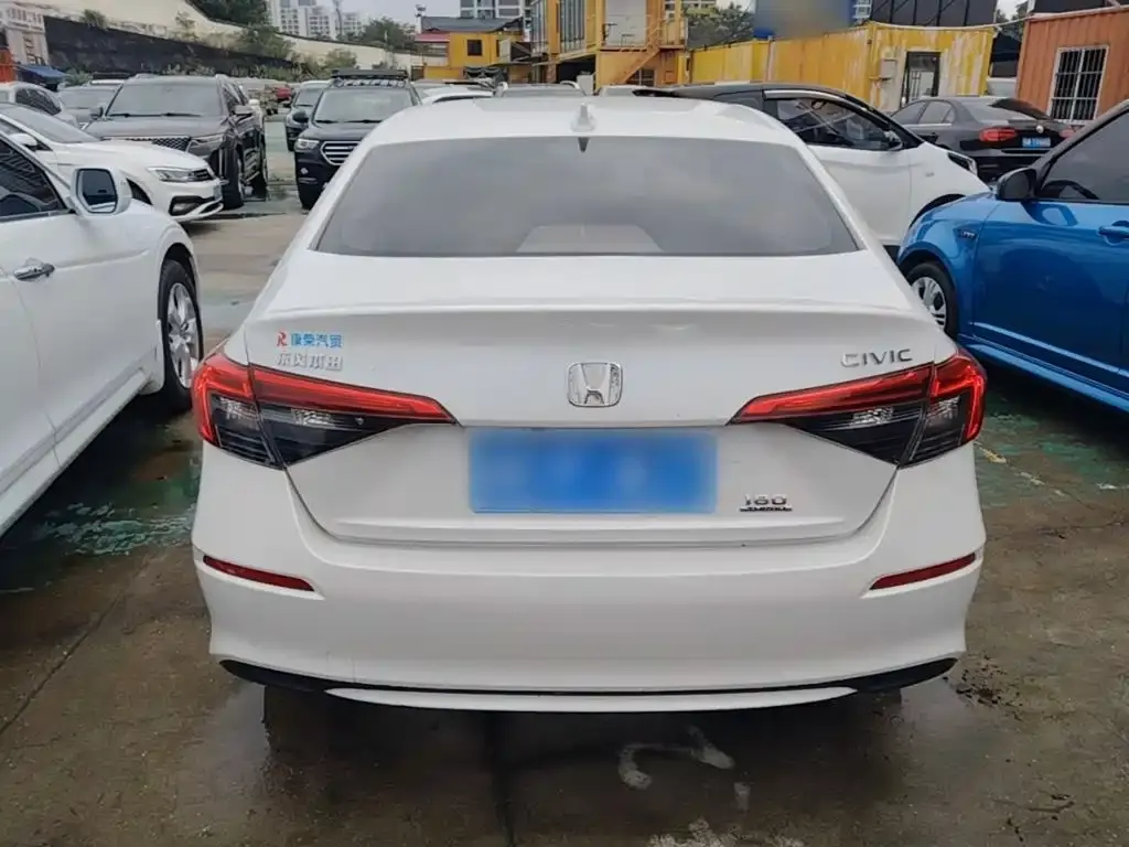 Honda Civic — фото 9