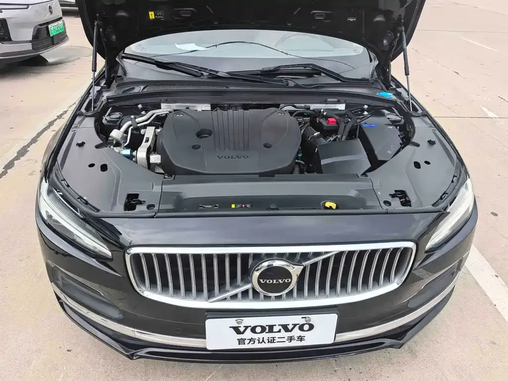 Volvo S90 — фото 3