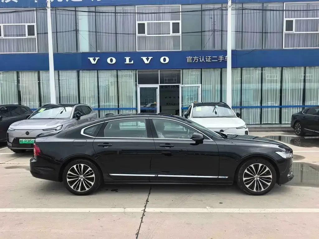 Volvo S90 — фото 4