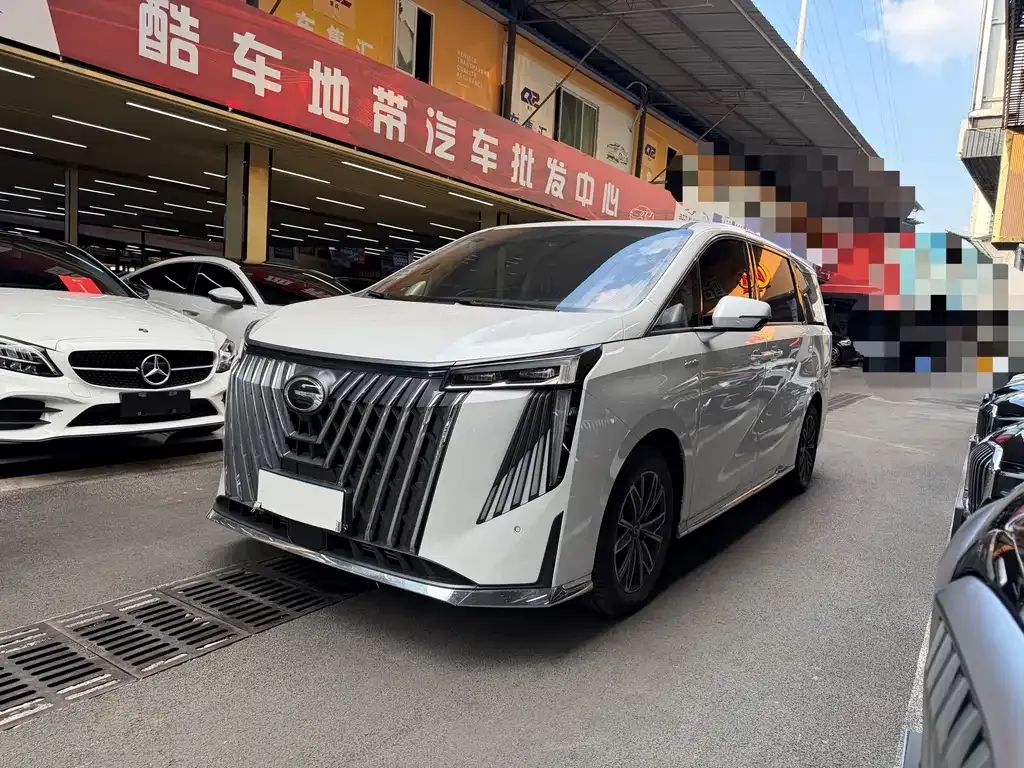 GAC Motor Trumpchi M8 — фото 1