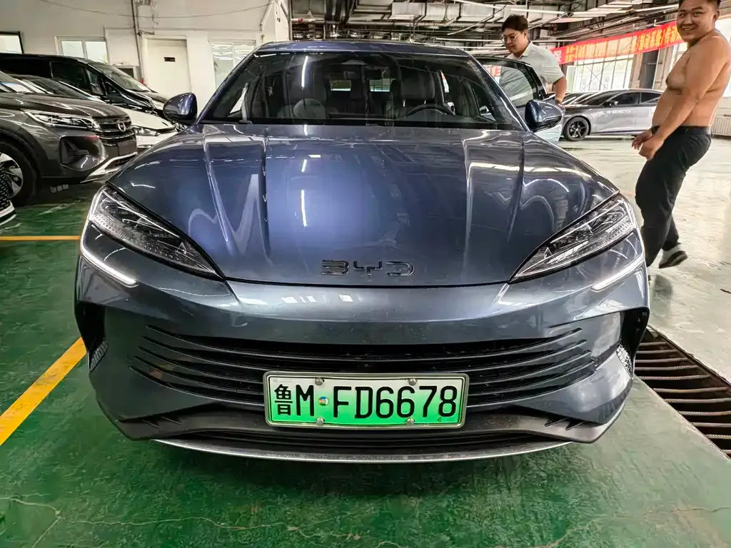 BYD Seal 07 DM-i — фото 2