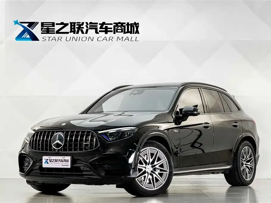 Mercedes-Benz GLC AMG — фото 1