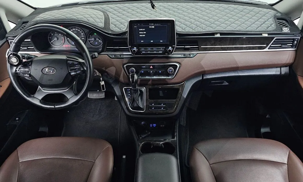 Hyundai Starex — фото 10