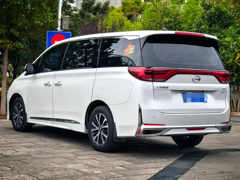 GAC Motor Trumpchi M8 — фото 4