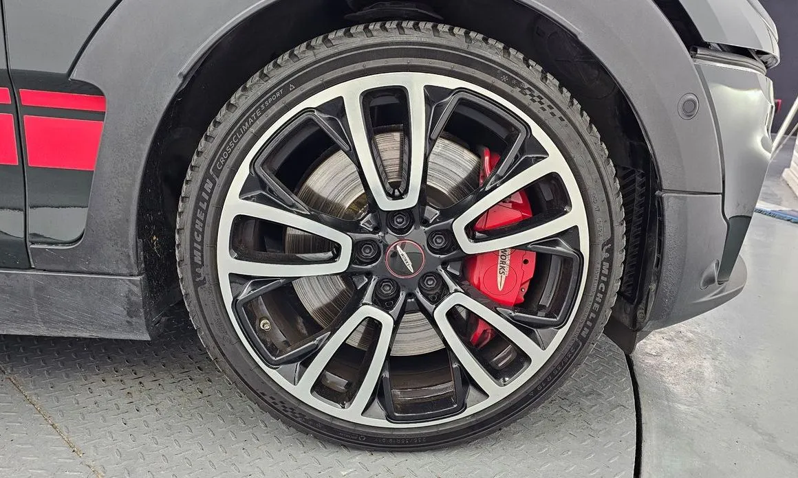 Mini Clubman — фото 10