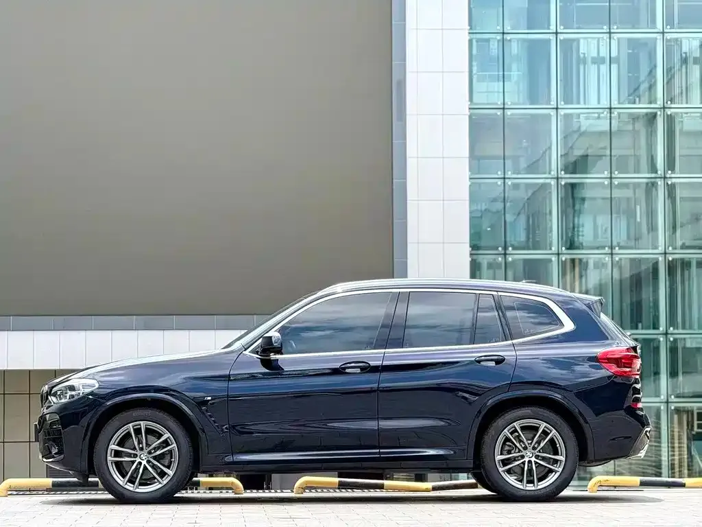 BMW X3 — фото 4