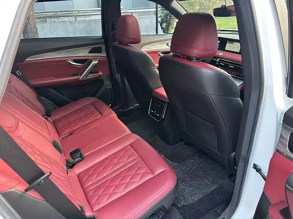 Jetour X70 PLUS — фото 10