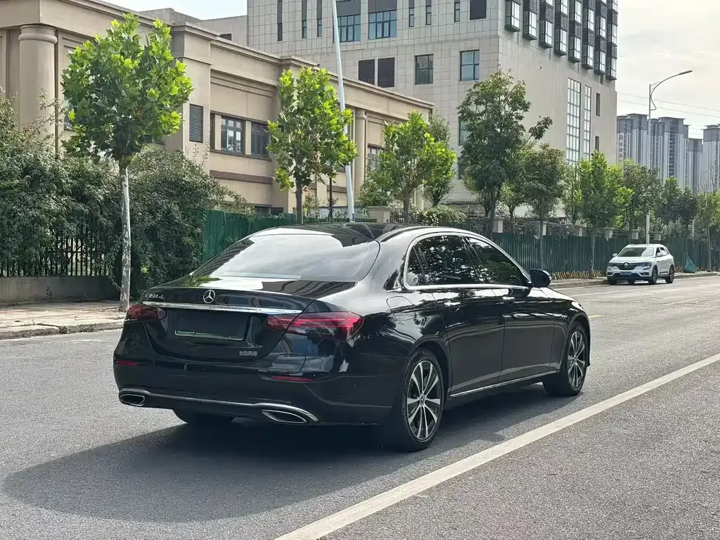 Mercedes-Benz E-Class New Energy — фото 5