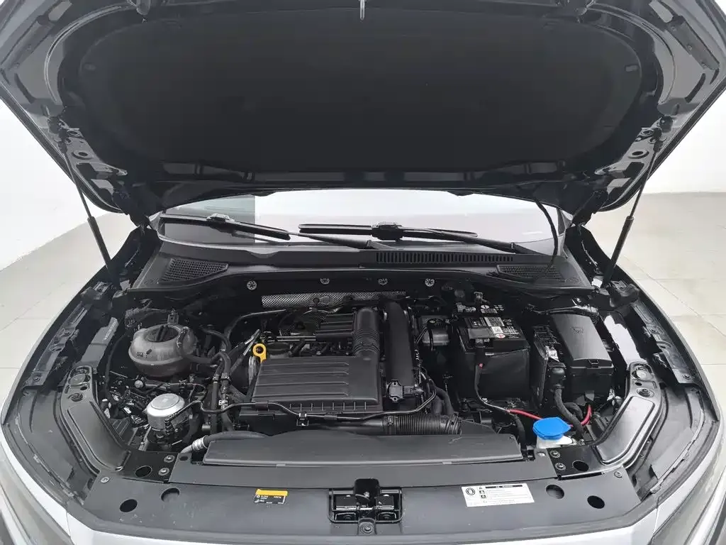 Volkswagen Passat — фото 9