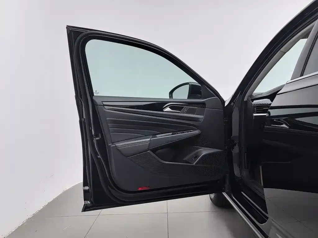 Volkswagen Passat — фото 2