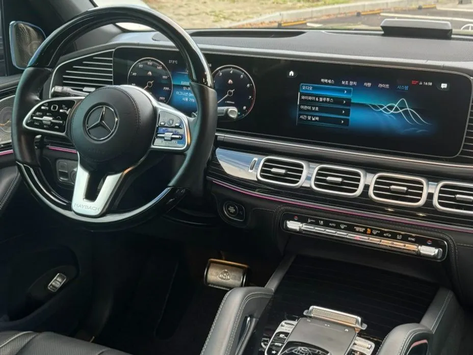 Mercedes-Benz GLS-Class — фото 9