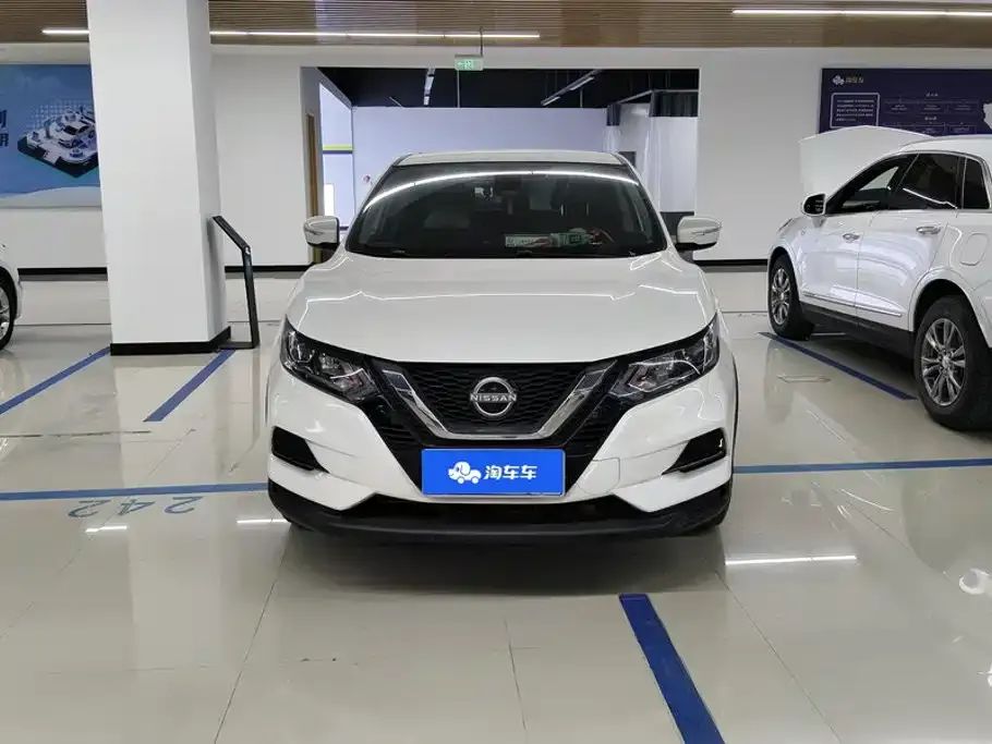 Nissan Qashqai — фото 3
