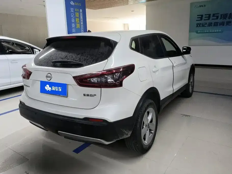 Nissan Qashqai — фото 9