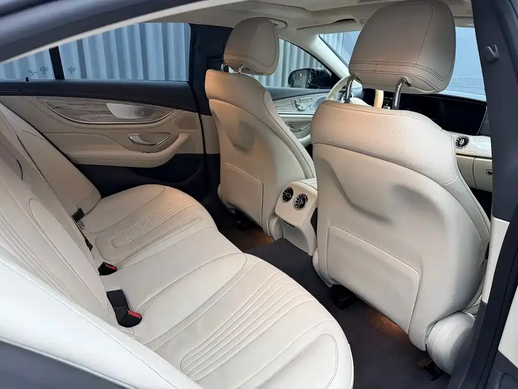 Mercedes-Benz CLS — фото 5