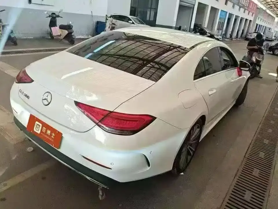 Mercedes-Benz CLS — фото 3