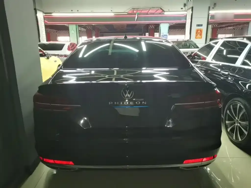 Volkswagen Phideon — фото 4