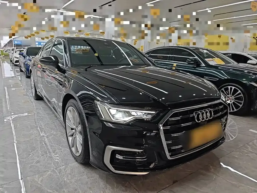 Audi A6L — фото 10