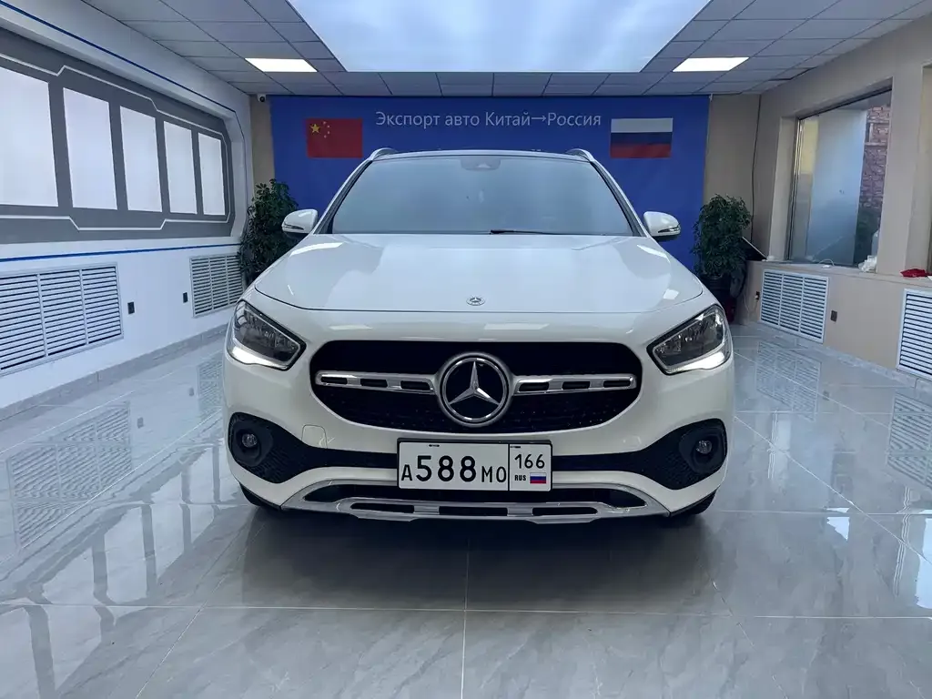 Mercedes-Benz GLA — фото 9