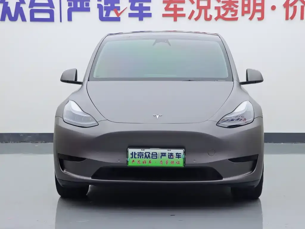 Tesla Model Y — фото 3