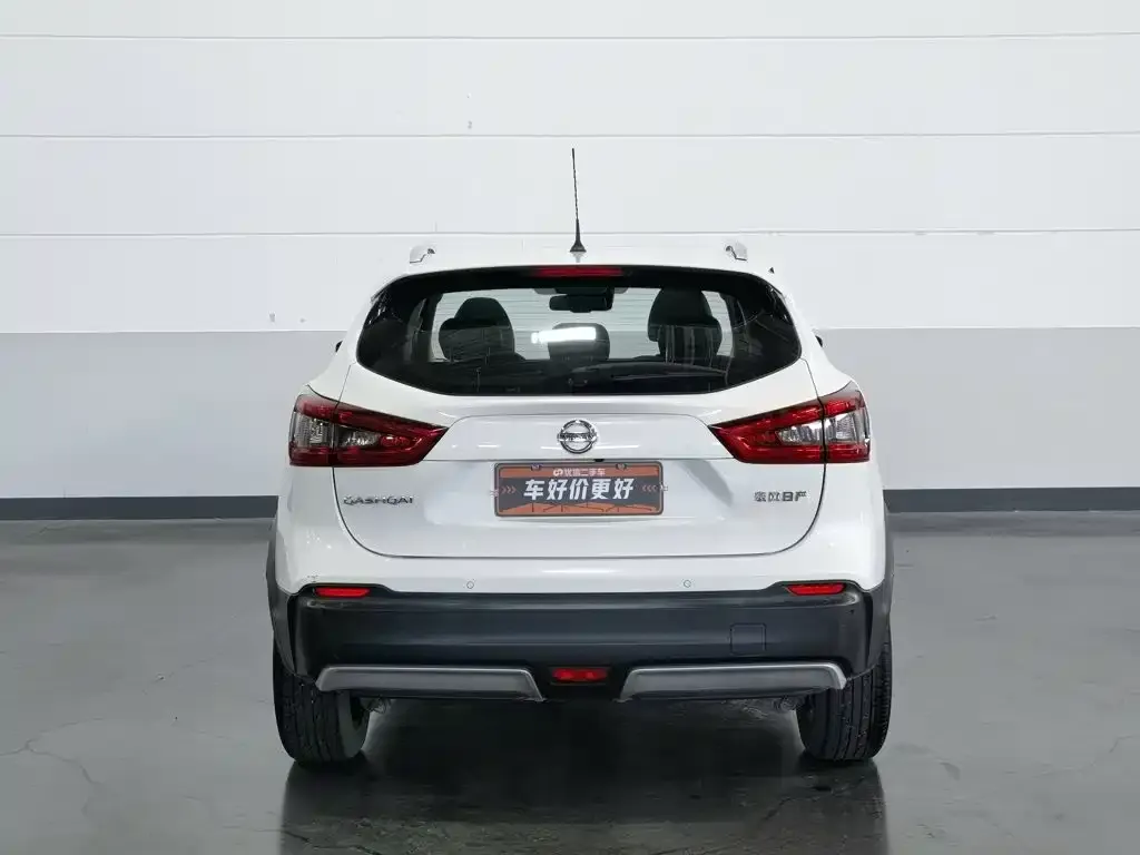 Nissan Qashqai — фото 2