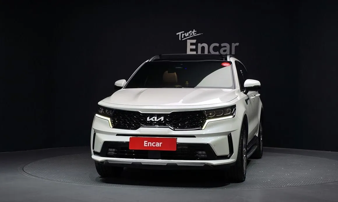 Kia Sorento — фото 5