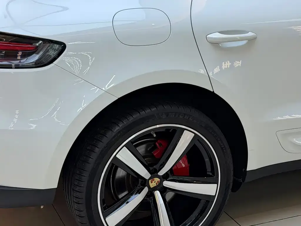 Porsche Macan — фото 2