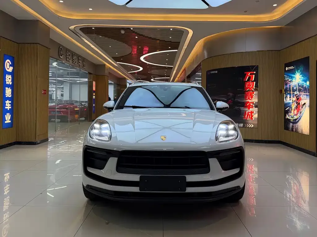 Porsche Macan — фото 3