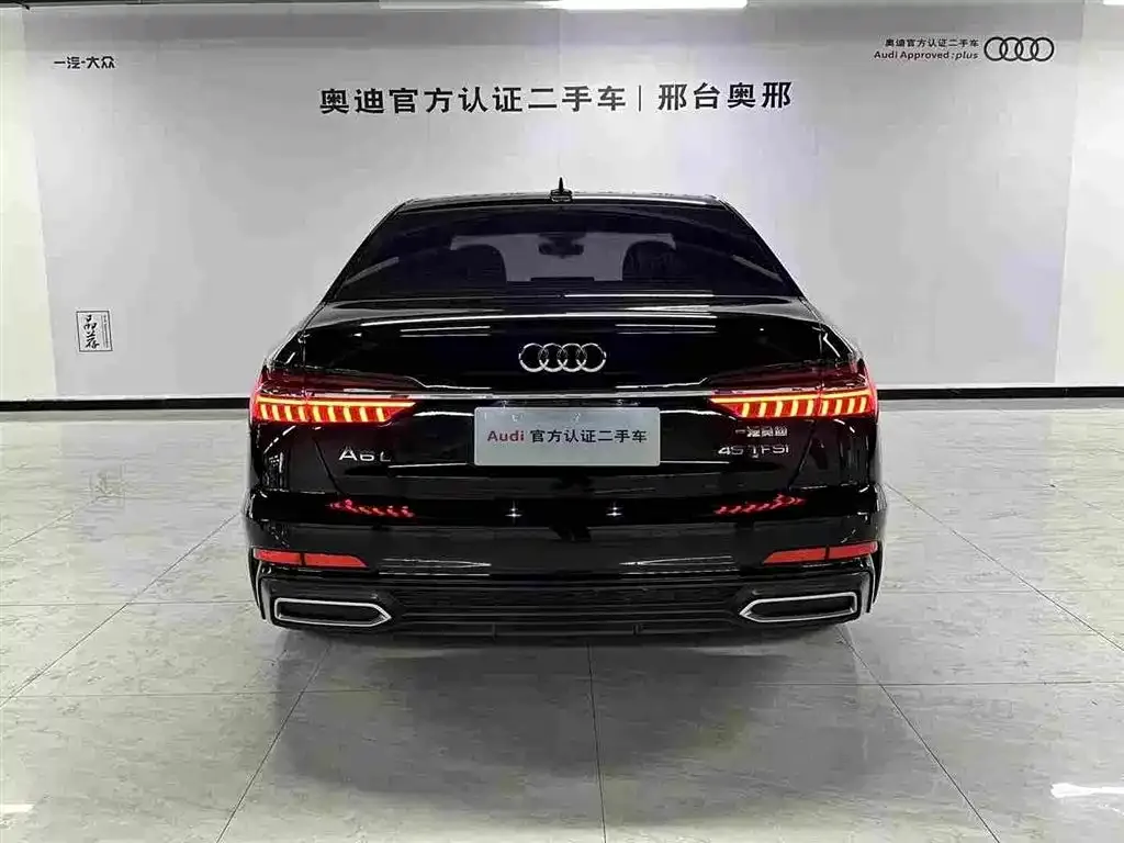Audi A6L — фото 10