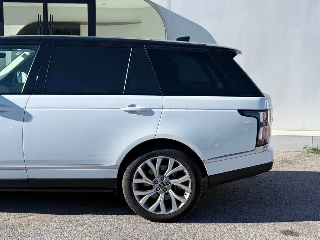 Land Rover Range Rover — фото 7