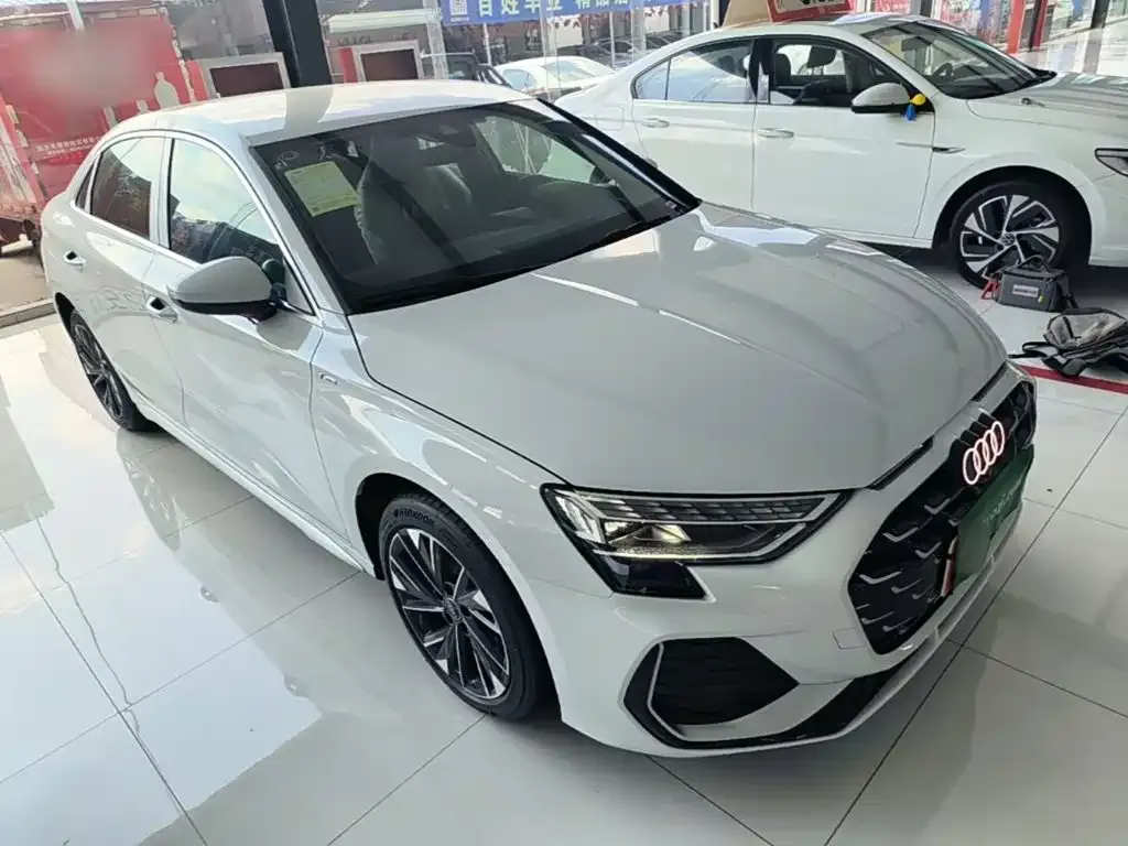 Audi A3 — фото 2