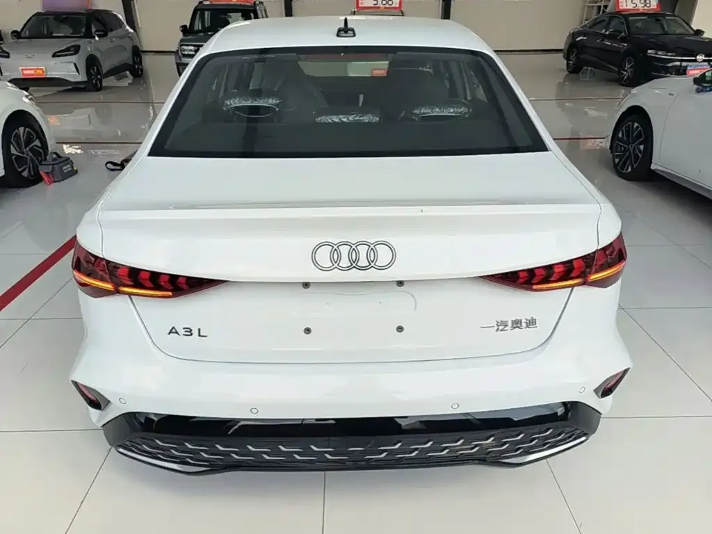 Audi A3 — фото 10