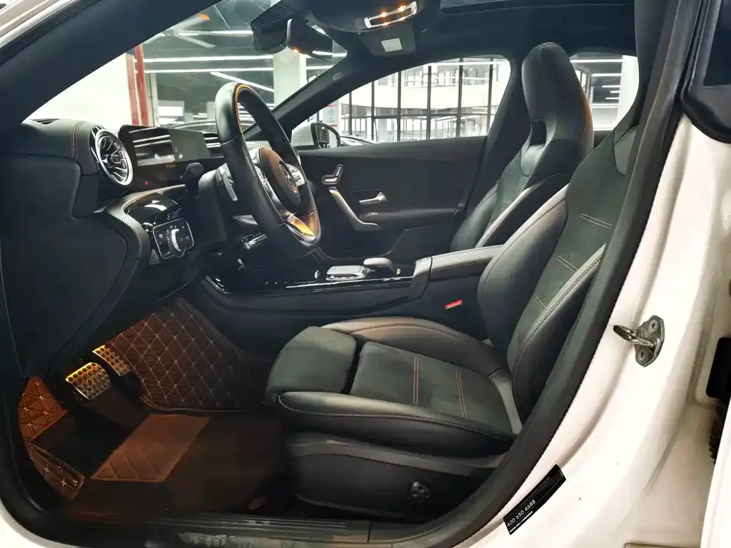 Mercedes-Benz CLA (Import) — фото 10