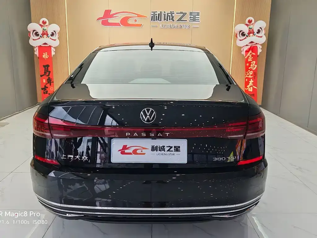 Volkswagen Passat — фото 3