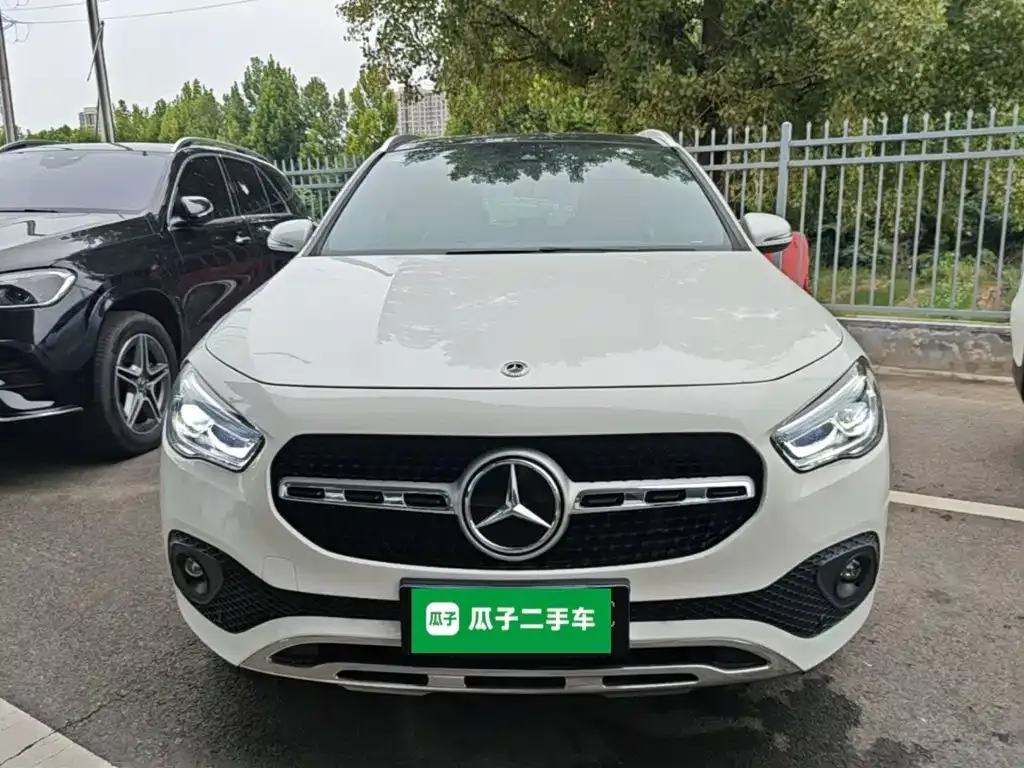 Mercedes-Benz GLA — фото 6