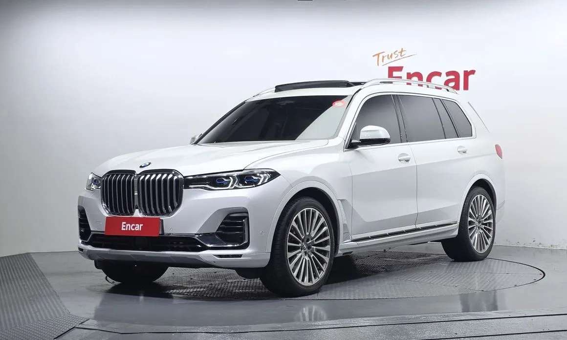 BMW X7 — фото 1