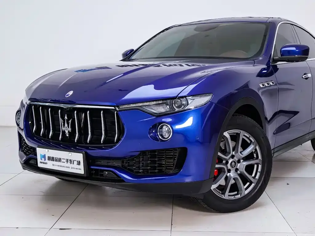Maserati Levante — фото 6