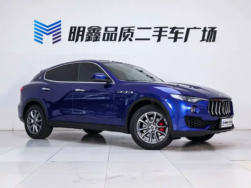 Maserati Levante — фото 5