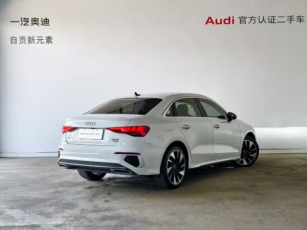Audi A3 — фото 9