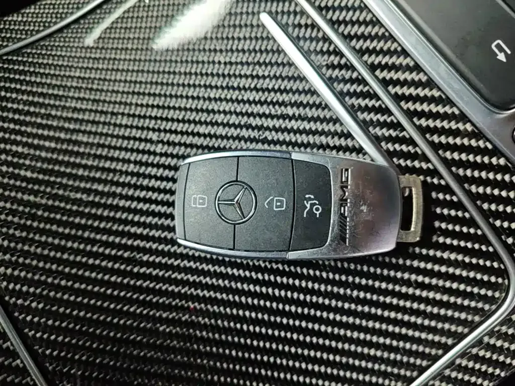 Mercedes-Benz C-Class AMG — фото 10