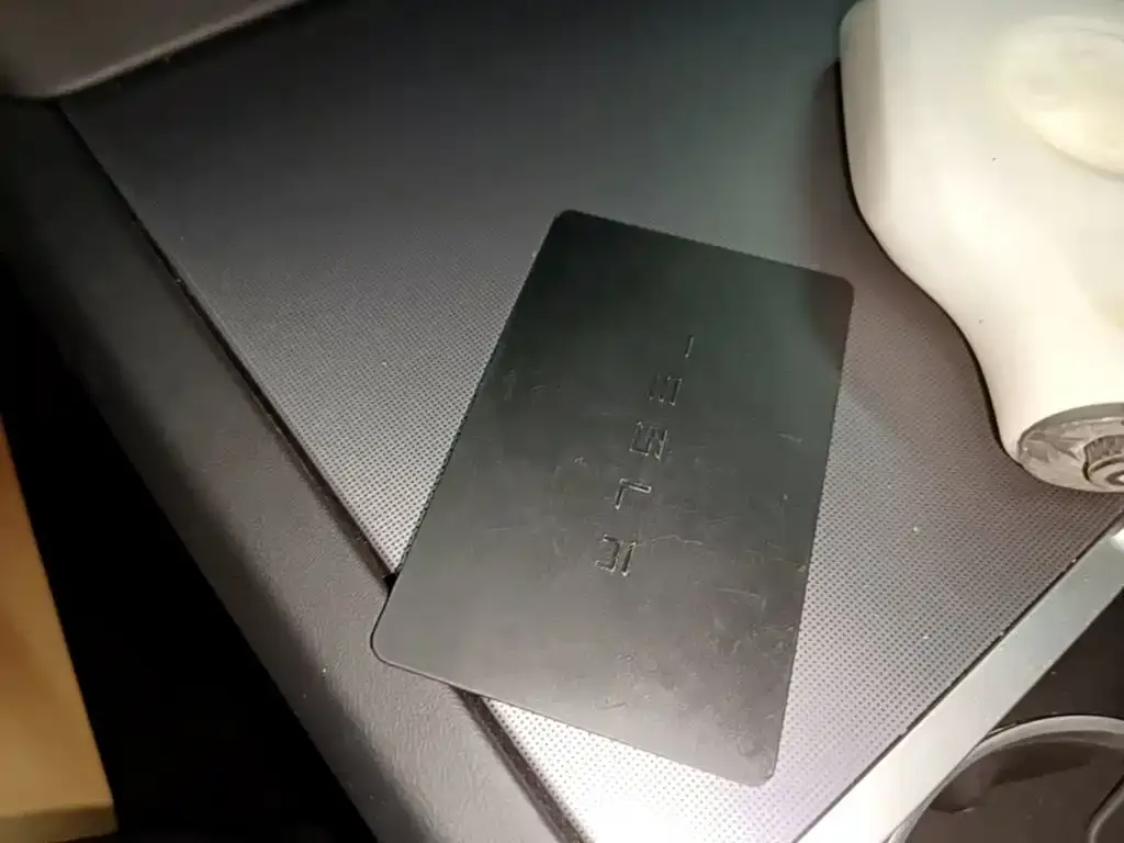 Tesla Model 3 — фото 2
