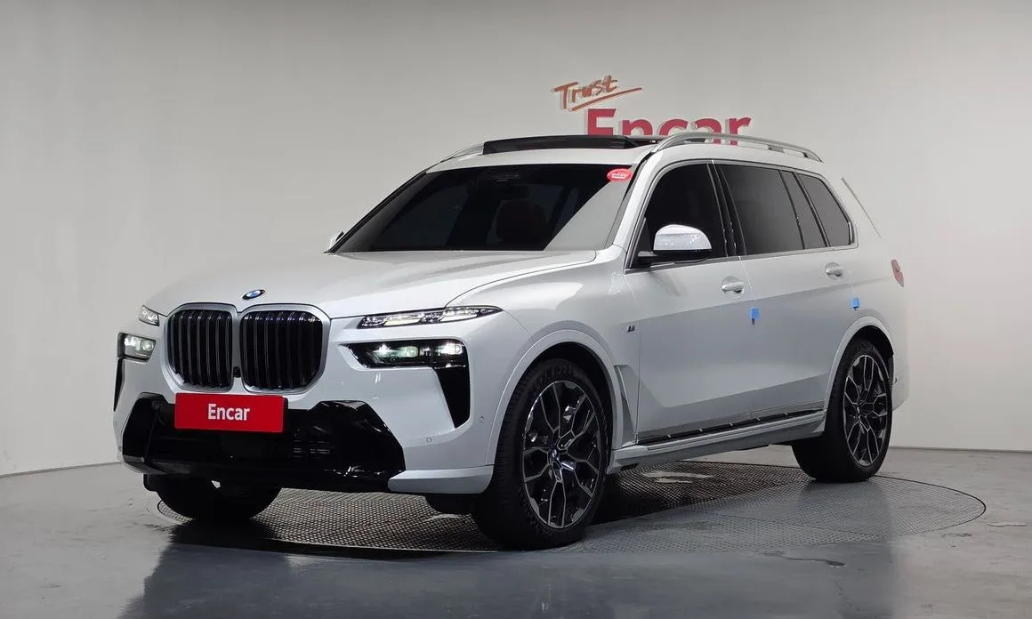 BMW X7 — фото 1