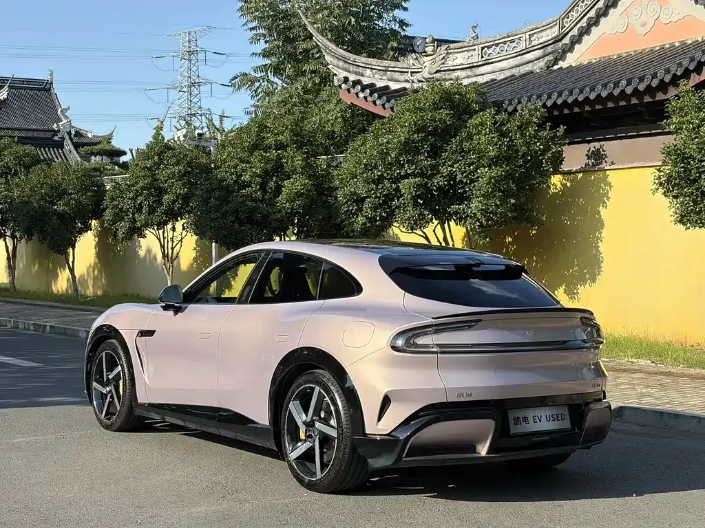 Xiaomi YU7 — фото 5