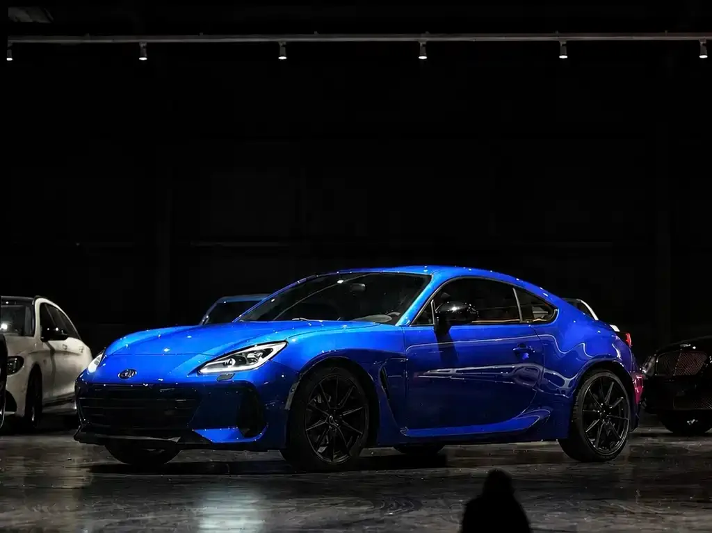 Subaru BRZ — фото 1