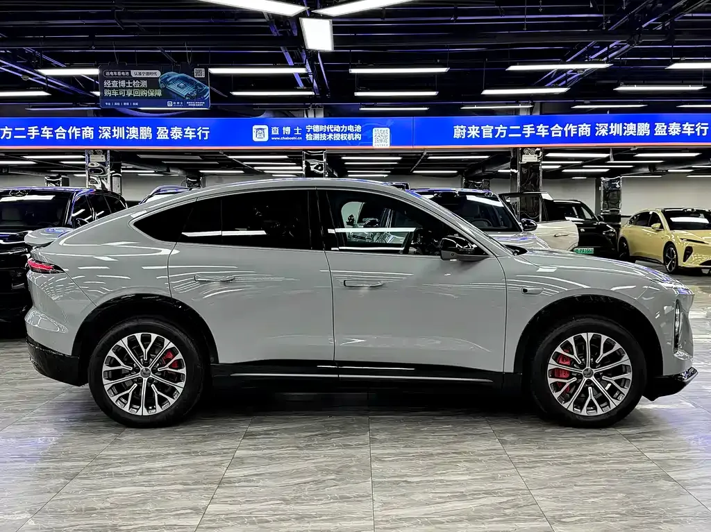 NIO EC6 — фото 10